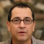 Александр - автор блога о нейросетях